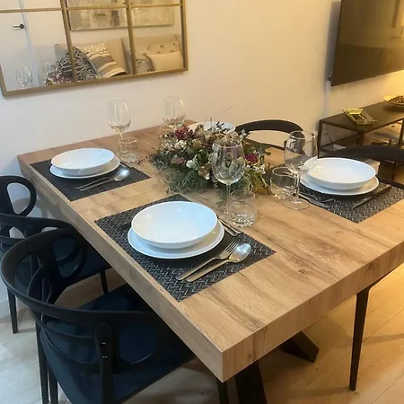 Capricho Lostal Apartment *